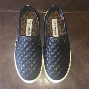 Steve Madden kids shoes size 2.